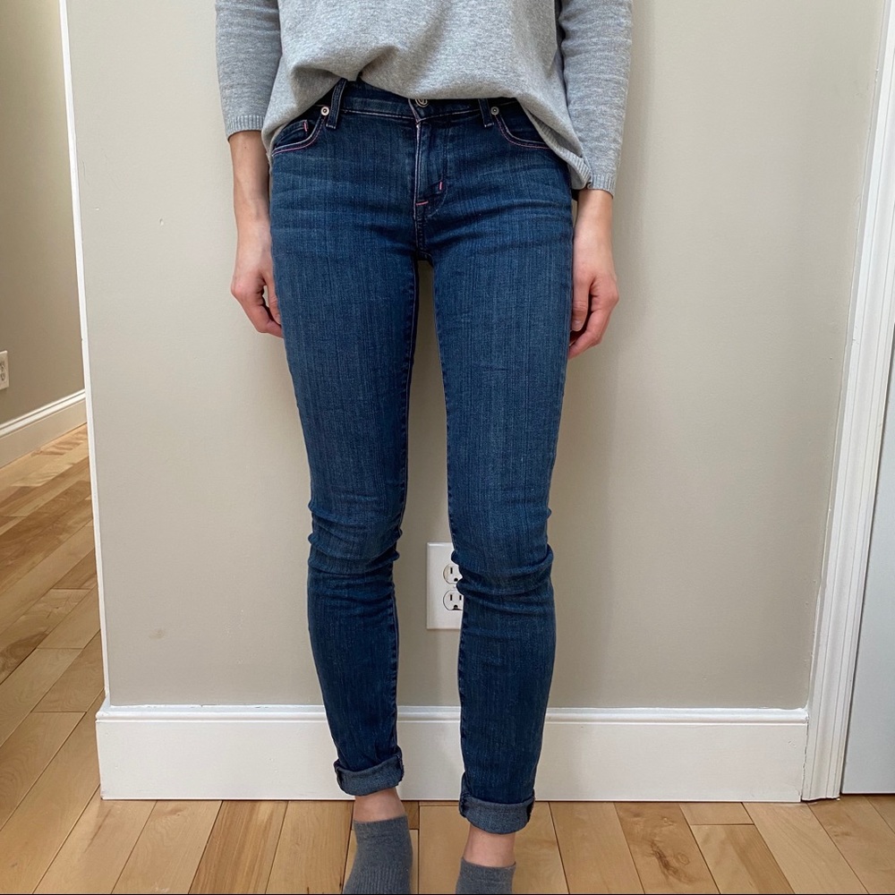blue skinny jeans